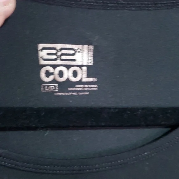 32° Cool Black Women's Top Size Large - Picture 2 of 5